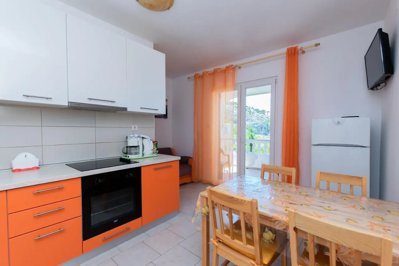 Apartment Mario Lopar