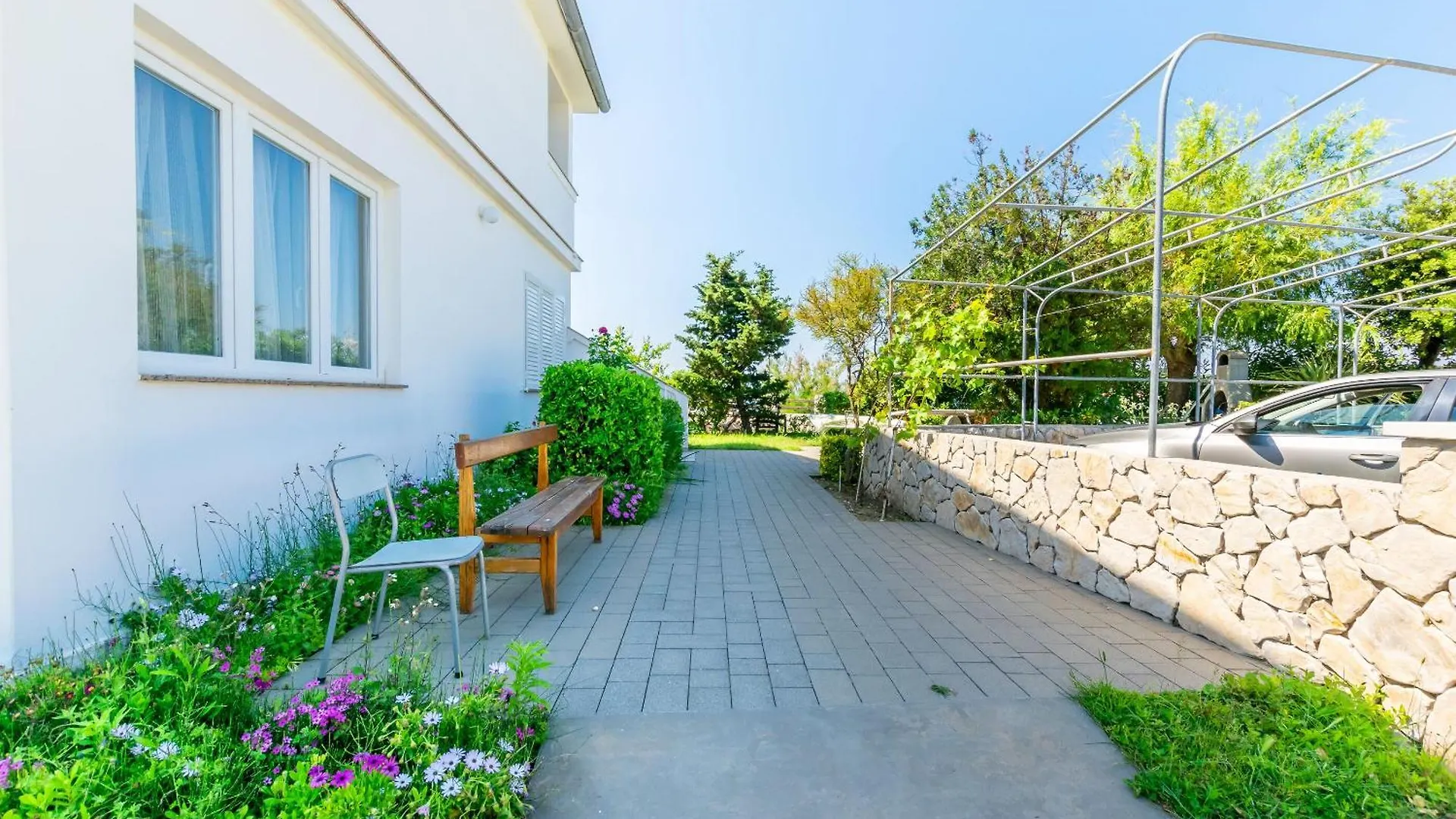 Apartment Mario Lopar Croatia