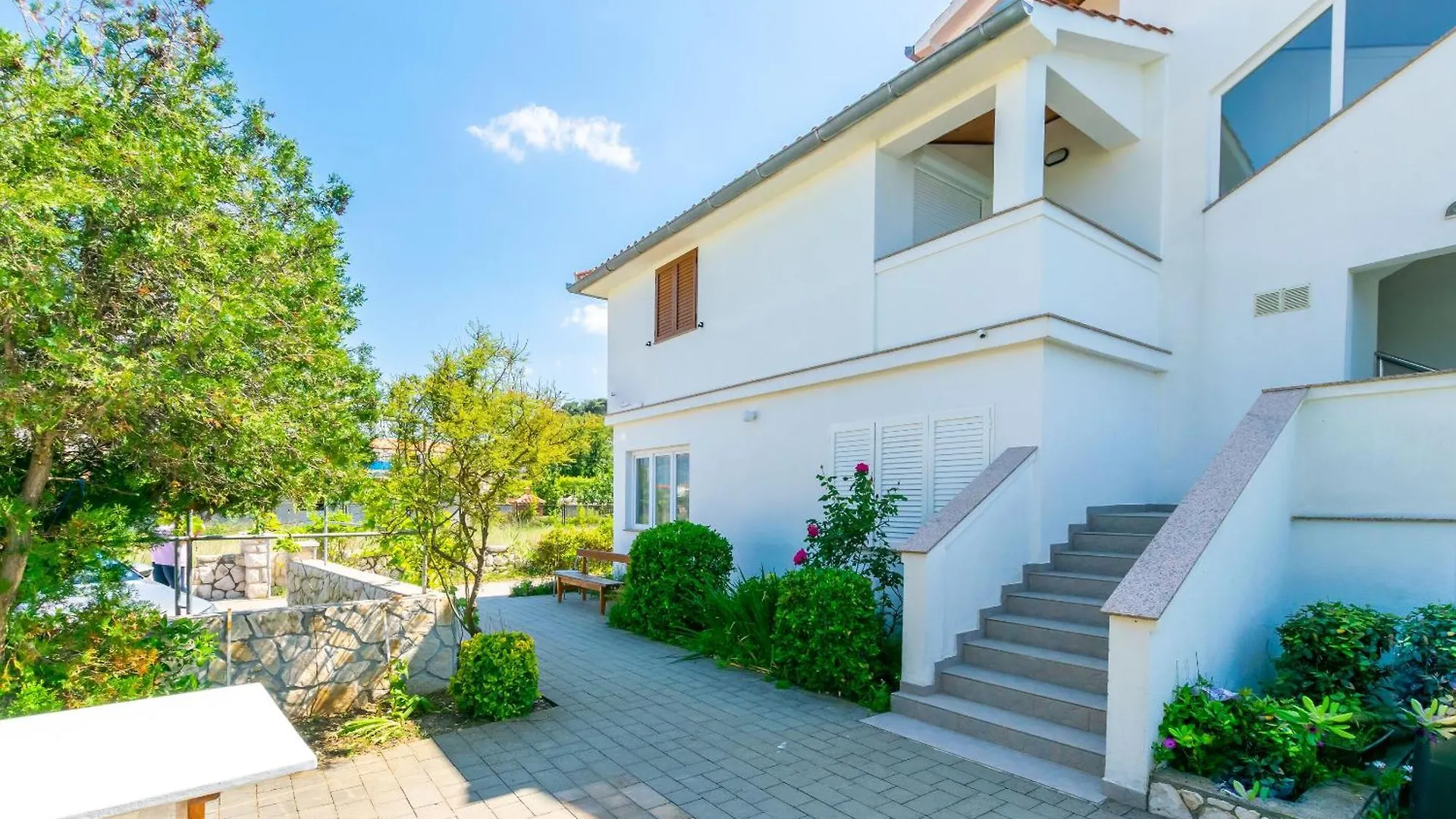 Apartment Iva i Mario 2 Lopar